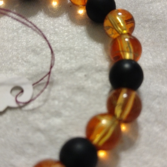 Artemis's Gems custom-made beaded bracelet with metal orb charm - Picture 3 of 7